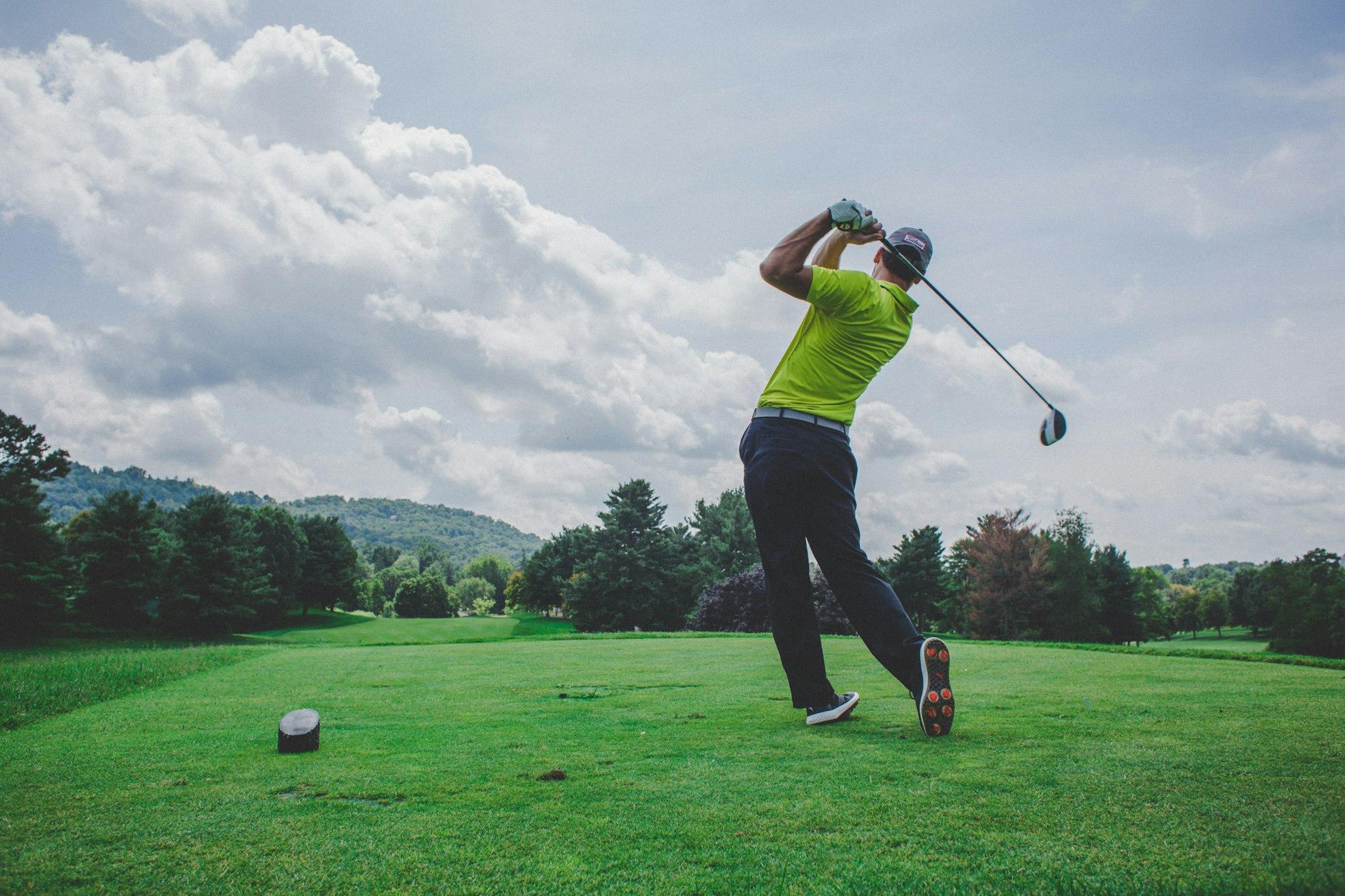 Harnessing Influencer Partnerships: Elevate Your Golf Club's Digital Presence